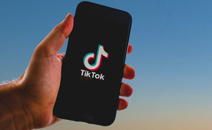 Smartphone Tiktok App Iphone Tik Tok