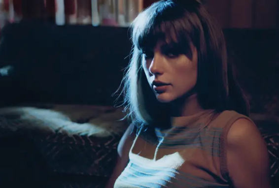 Taylor Swift Album Midnights Released
